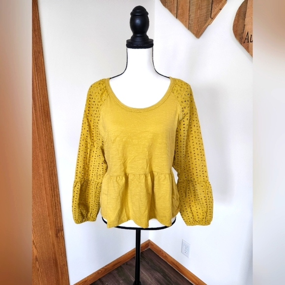 🌸 Time & Tru Mustard Yellow Peplum Eyelet Ruffle Shirt - Picture 1 of 5